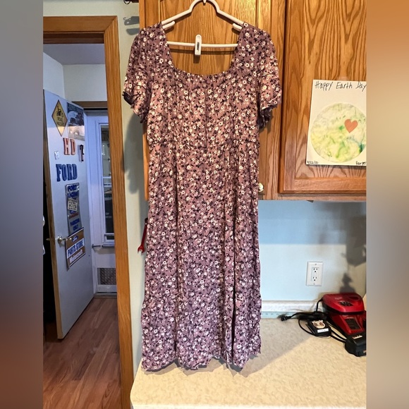 Prairie style Bloom Chic layered floral with flutter sleeves! Bohemian fullness! - Picture 2 of 12